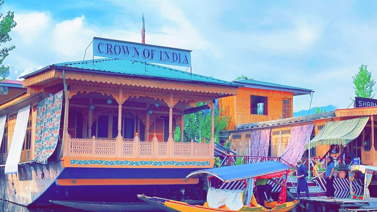Crown Of India Group Of Houseboats Hotel ศรีนาการ์ ภายนอก รูปภาพ